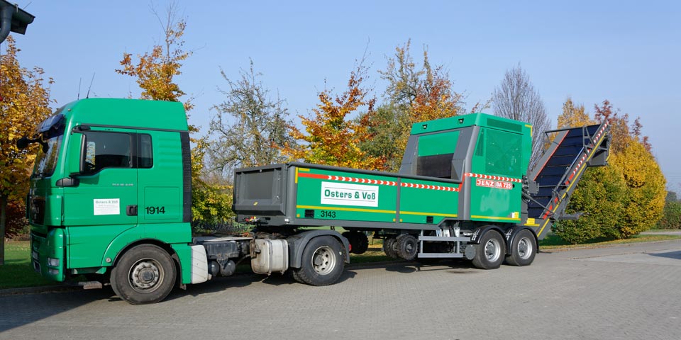 Jenz-Biomasseschredder BA 725 zum Zerkleinern von organischen Abfällen und Biomasse